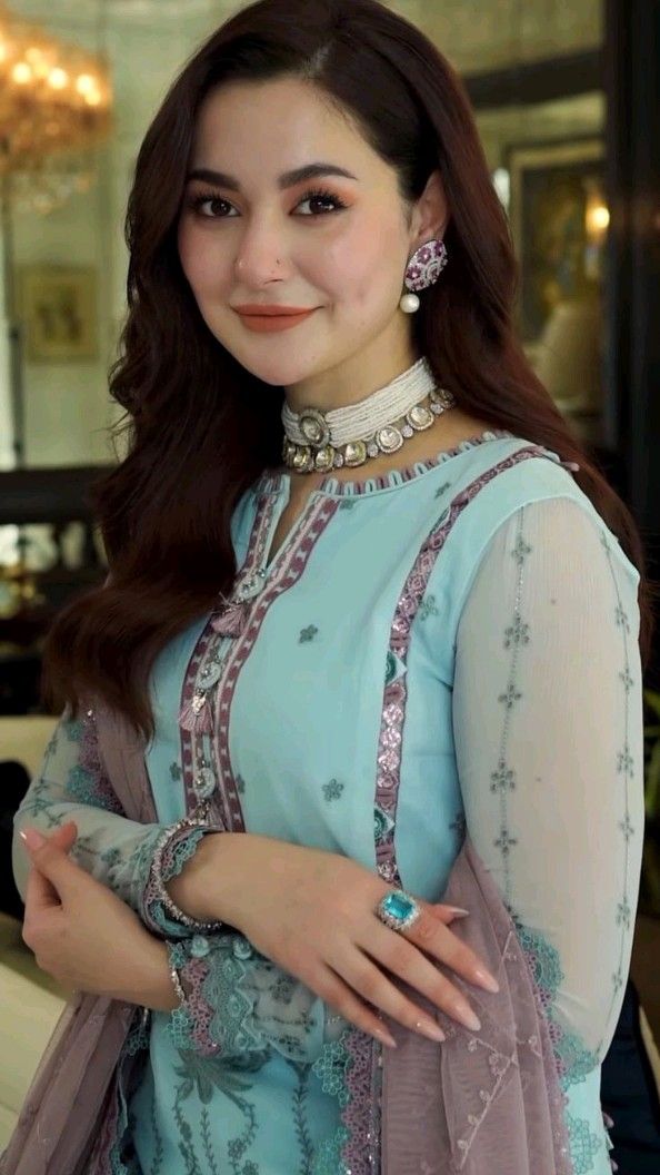Hania Aamir